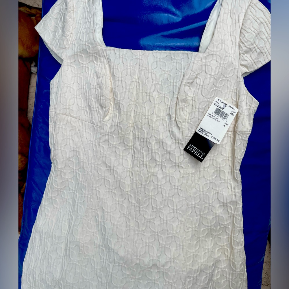 NWT ADRIANNA PAPELL Size 4 off white - Picture 12 of 15
